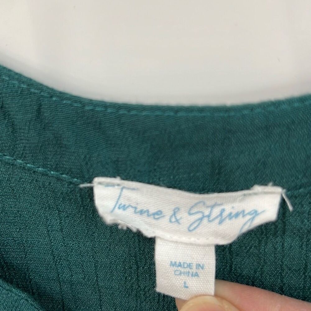 Twine‎ & String delicate twist front blouse large - Picture 4 of 6